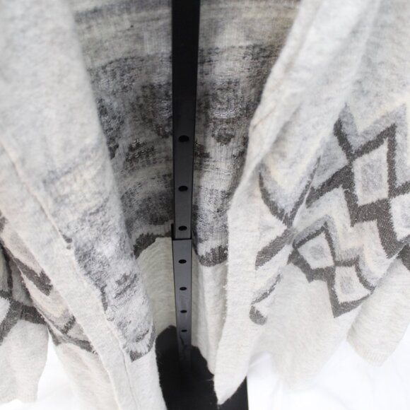 Verve Ami Ivory and Charcoal Diamond Pattern Cardigan - Picture 6 of 12